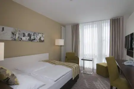 Holiday Inn Munich-Unterhaching by IHG - 5