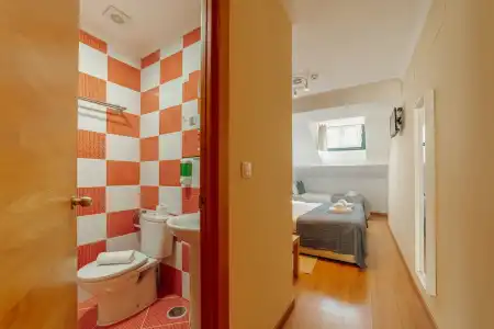 DownTown Guest House - 122