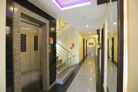 Diamond Plaza - 9