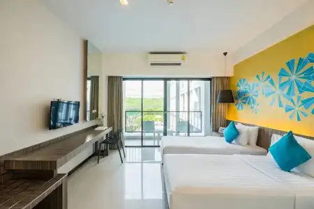 J Residence - 179