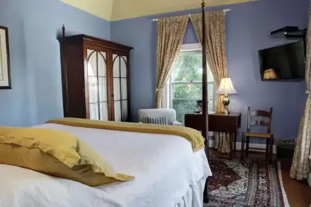 200 South Street Inn - 26