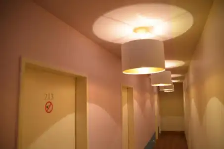 Amba - 43