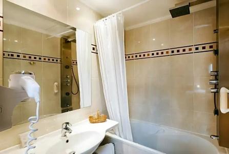 Champerret Elysees - 73
