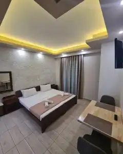 Abella - 20