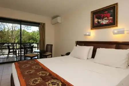 Novena Palms Motel - 34