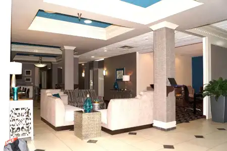 Comfort Inn & Suites - 1