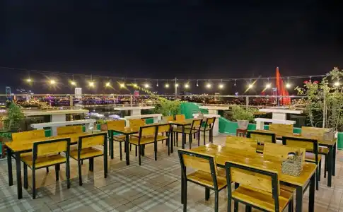 Lavender Riverside - 24