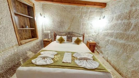 Elegance Cave Suites - 67