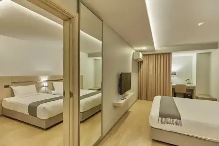 Samyan Serene - 38