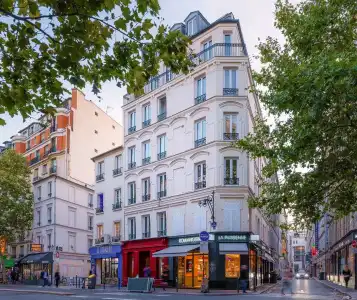 9Bastille-Lyon - 0