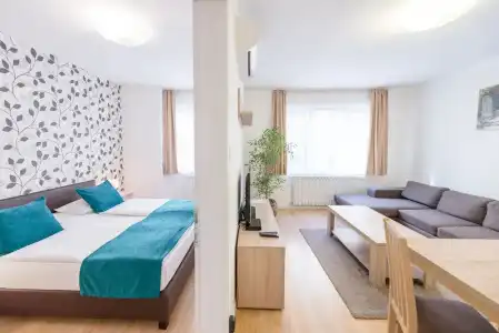 Prince Apartments - 49
