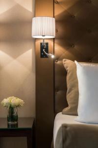 Hôtel Saint Cyr Etoile - 114