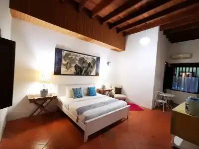 East Indies Mansion - 26