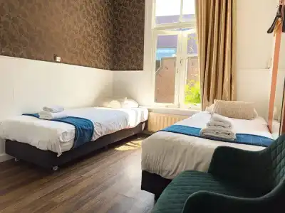 Amsterdam Inn - Digital Access - 3