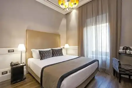 The Independent Suite - 29