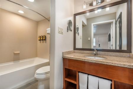 Best Western Plus Clocktower Inn - 90