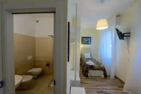 Patty'S Guesthouse - 10