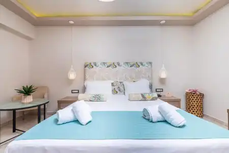 Balcony - Adults Only - 22