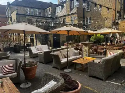 Brewers Inn - 15