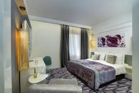 Luxe - 54
