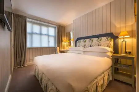 The Capital, Apartments & Townhouse - Small Luxurys of The World - 52
