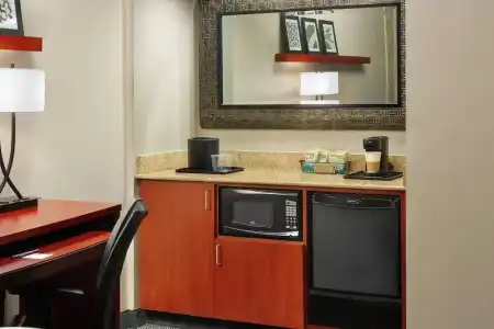 Courtyard by Marriott Baton Rouge Acadian Centre/LSU Area - 49