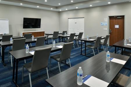 Holiday Inn Express Orlando – South Park by IHG - 40