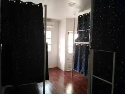 Zleepinezz Hostel - 18