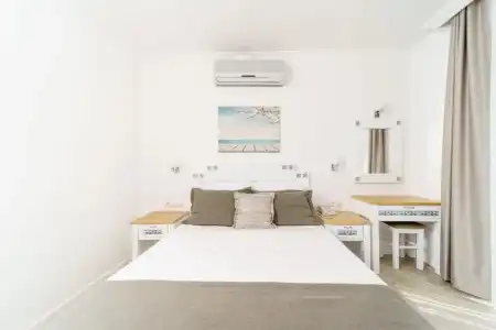 Costa Sariyaz - 67