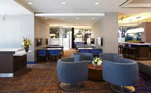 Courtyard by Marriott Los Angeles LAX/Century Boulevard - 1