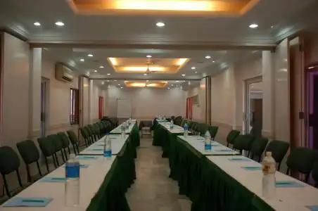 Park Palace - 11