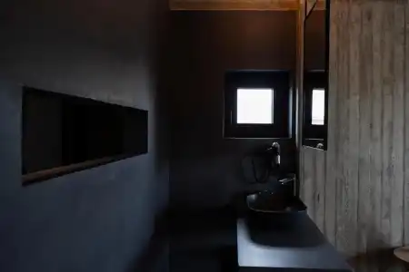 In Gallery Spa & - 5
