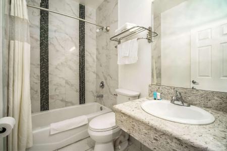 Rodeway Inn & Suites Pasadena - 21