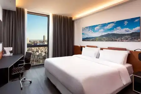 Four Points by Sheraton Barcelona Diagonal - 65