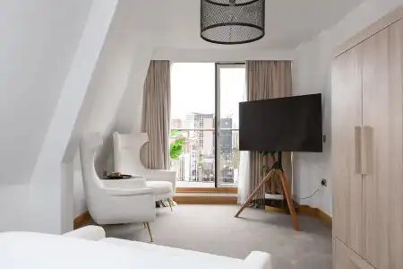 Sonder — Edgware Road - 20