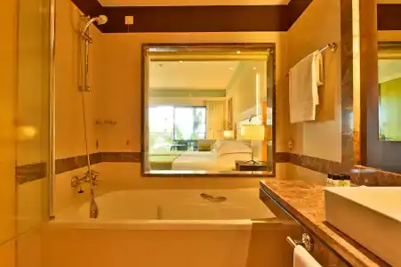 Pestana Promenade Ocean Resort - 9