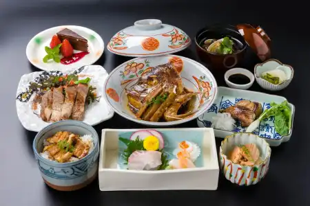 Onomichi Royal - 9