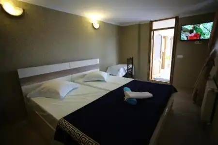 Tsivi Tba - 7