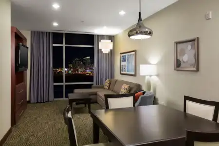 Staybridge Suites: Las Vegas - Stadium District by IHG - 6