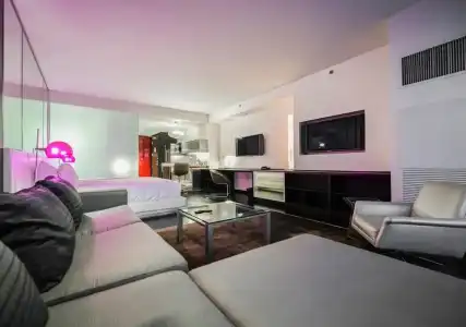 Beautiful Palms Place Suite - 266