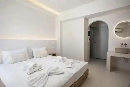 Nikos Studios - 94