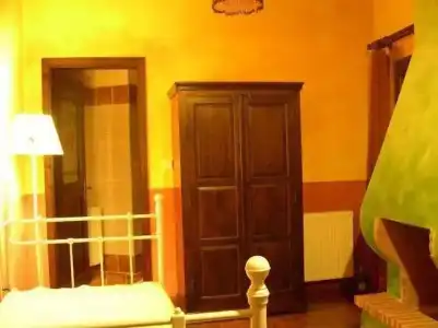 Mythos Guesthouse - 4