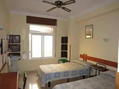 Hostal Guillot - 5