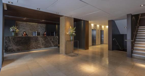 Clayton London Wall - 15