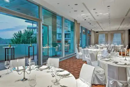 Grand River Park, a Luxury Collection Bratislava - 36