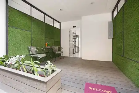 Colorize Boutique - 78