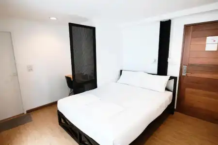 Wayha Hostel Don Mueang Airport - 56