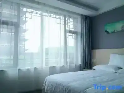 Pavilion Inn - 21