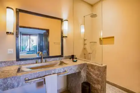 Al Maaden Villa& Spa - 8