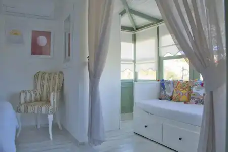 Elda Alacati - 28
